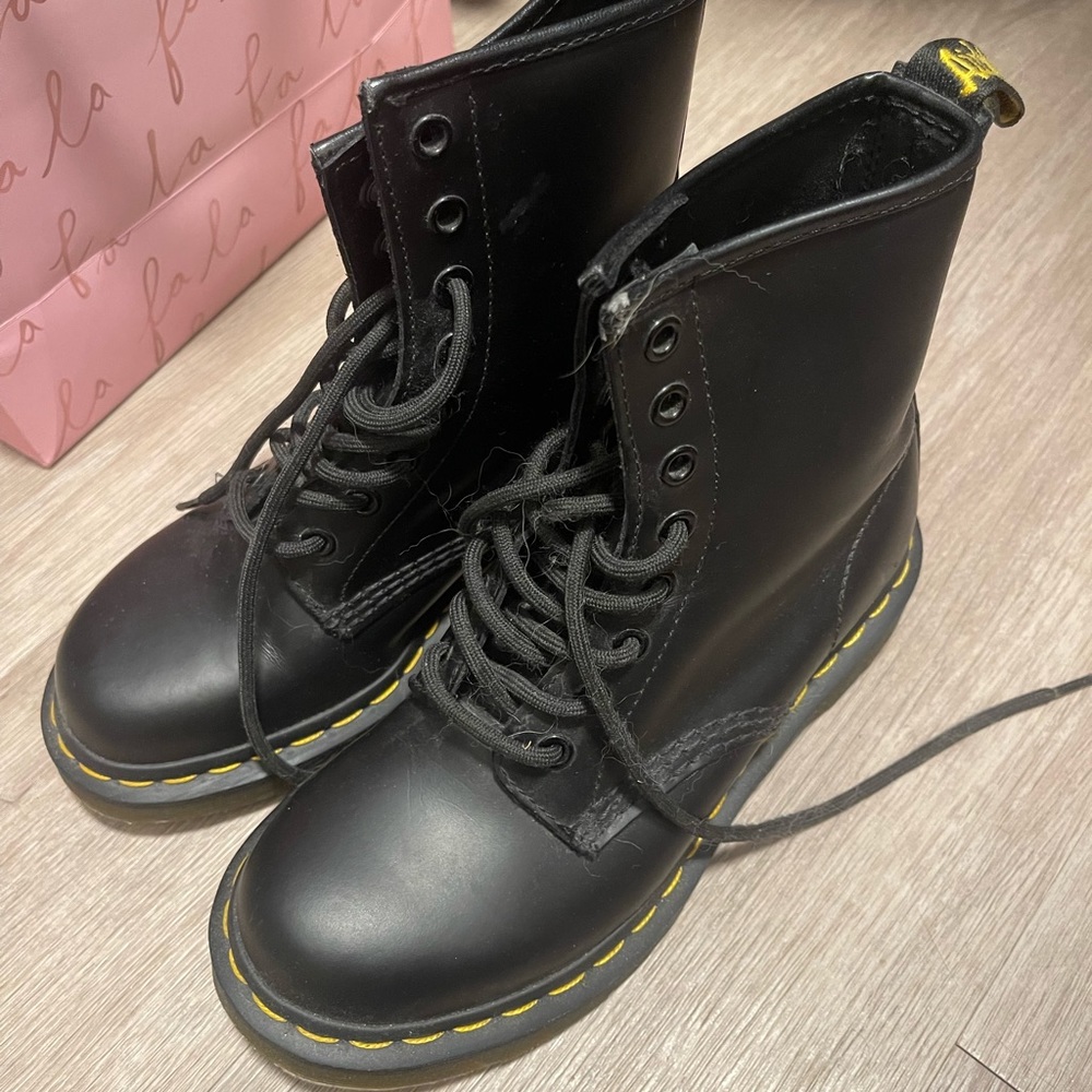 NEW Dr. Martens Boots